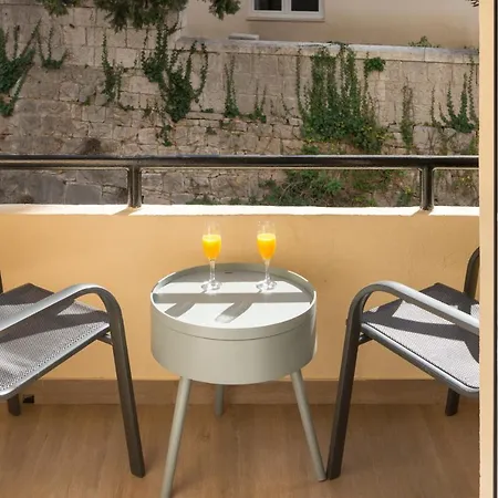 Guest house Capital And 4*
