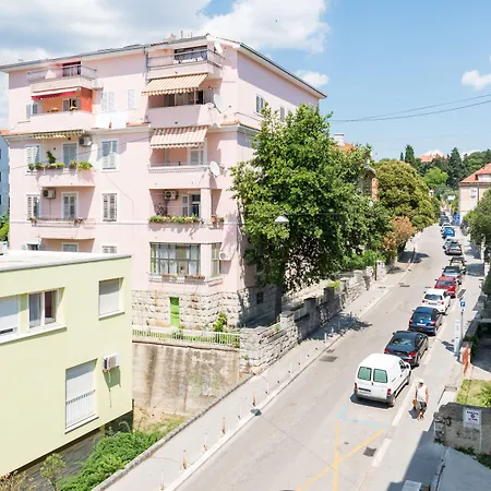 Capital And スプリト