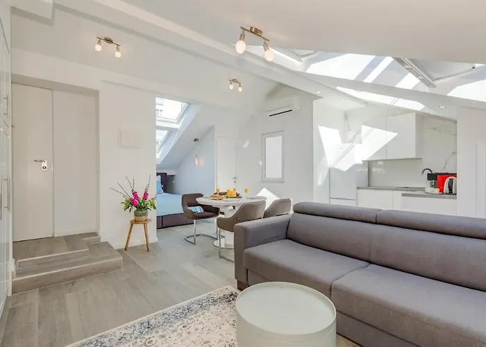 Pensión Capital And