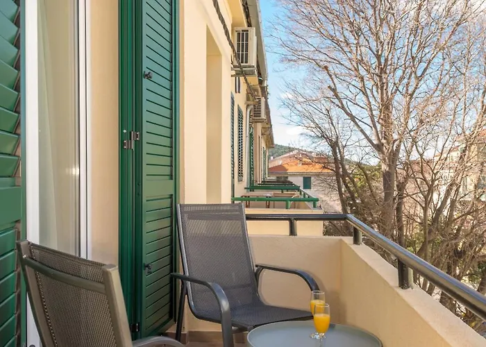 Capital And Pensión